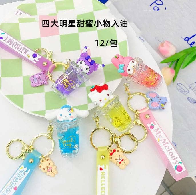 Брелок Sanrio с жидкостью 1